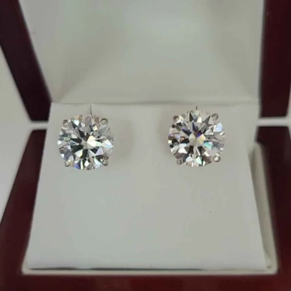 Elegant 6ct Cerified Moissanite Silver Stud Earrings - Picture 5 of 9